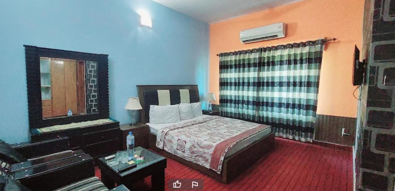Mulberry Guest House F-10 Iszlámábád Kültér fotó
